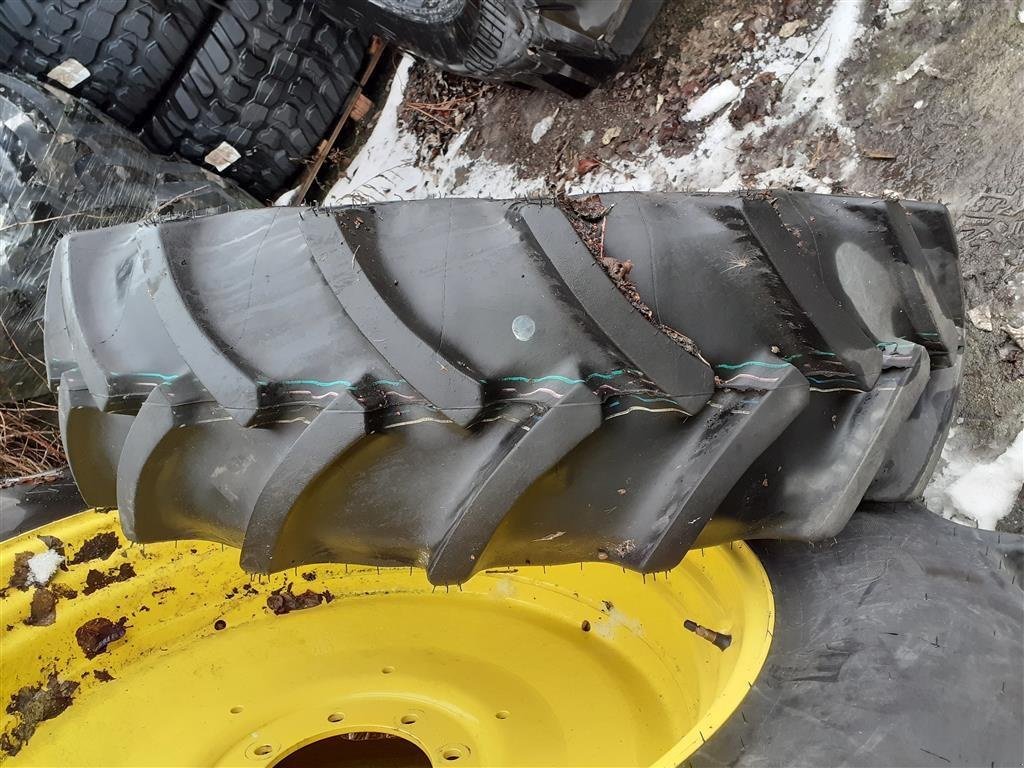 Rad del tipo Mitas 420/85R38 & 340/85R28 AC 85 Afmonterings sæt, Gebrauchtmaschine In Danmark (Immagine 4)