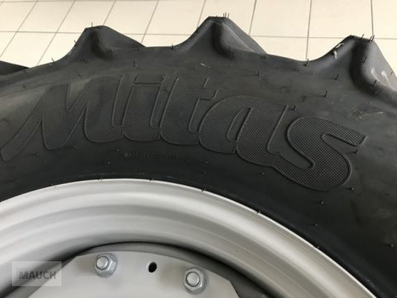 Rad типа Mitas 460/85R38 + 380/85R28, Neumaschine в Burgkirchen (Фотография 10)