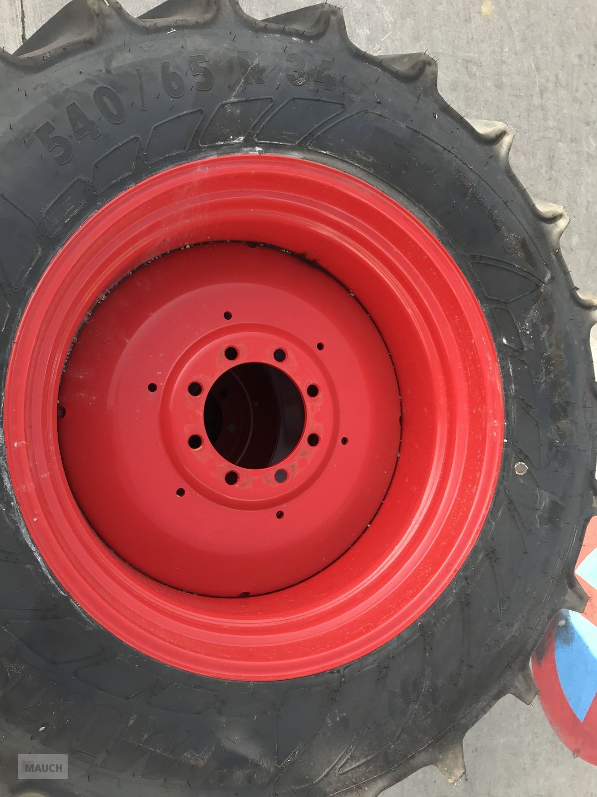 Rad des Typs Mitas 540/65R34 + 440/65R24 mit Felgen, Gebrauchtmaschine in Burgkirchen (Bild 10)