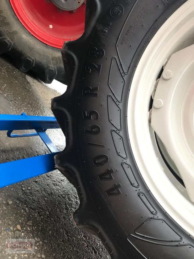 Rad des Typs Mitas 540/65R38 und 440/65R28, Neumaschine in Wieselburg Land (Bild 2)