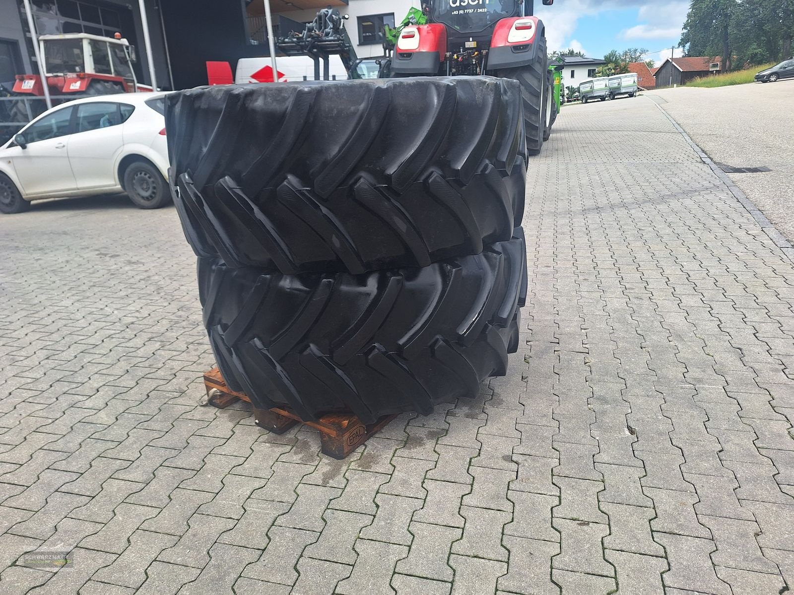 Rad des Typs Mitas 600/65R28, Gebrauchtmaschine in Aurolzmünster (Bild 4)