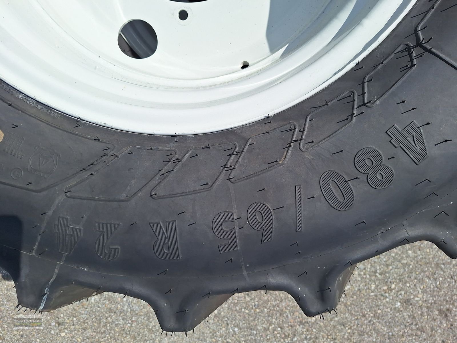 Rad typu Mitas 600/65R34+480/65R24, Vorführmaschine v Gampern (Obrázek 13)