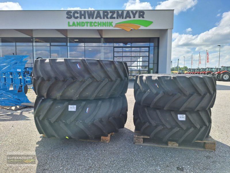 Rad des Typs Mitas 600/65R34+480/65R24, Vorführmaschine in Gampern (Bild 1)