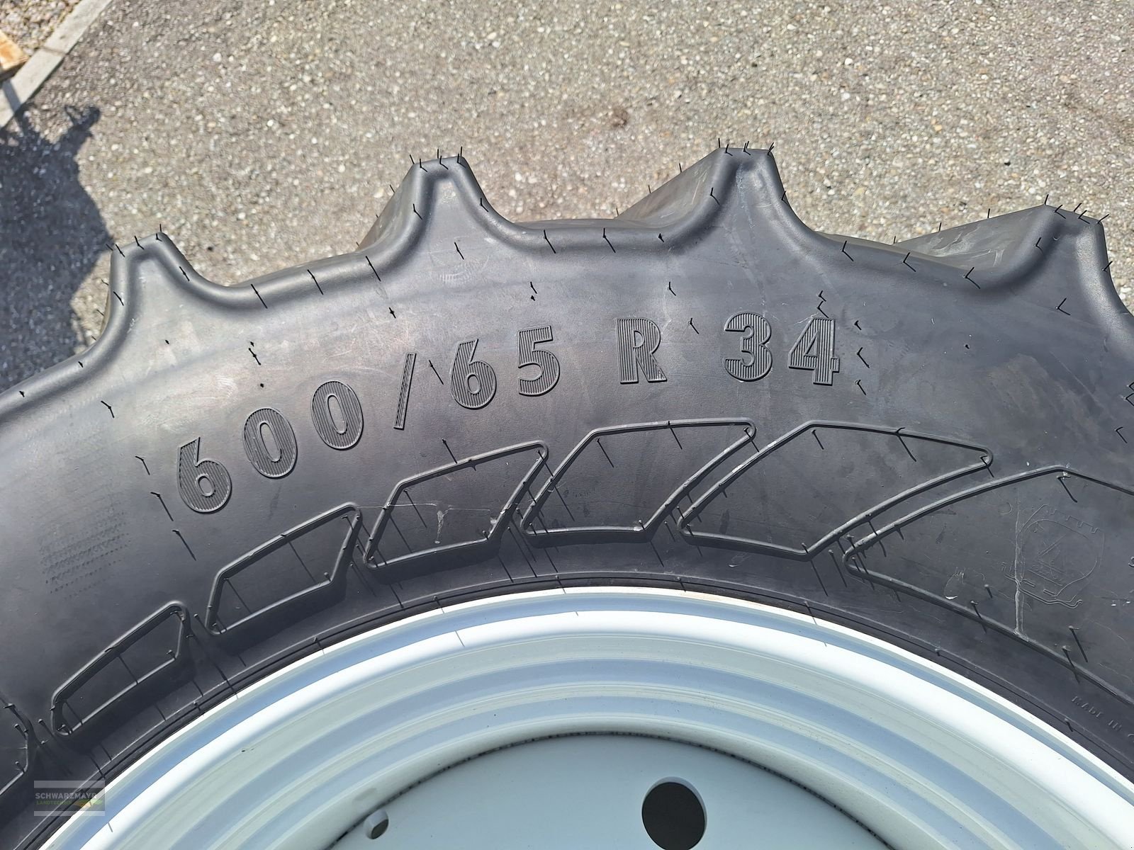 Rad typu Mitas 600/65R34+480/65R24, Vorführmaschine v Gampern (Obrázek 10)