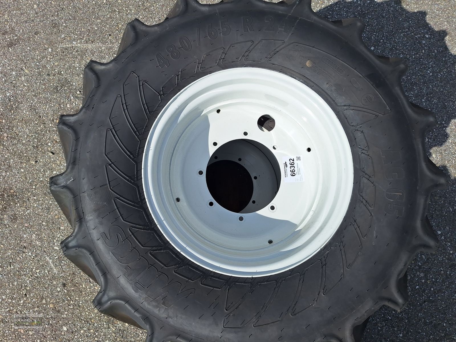 Rad typu Mitas 600/65R34+480/65R24, Vorführmaschine v Gampern (Obrázek 12)