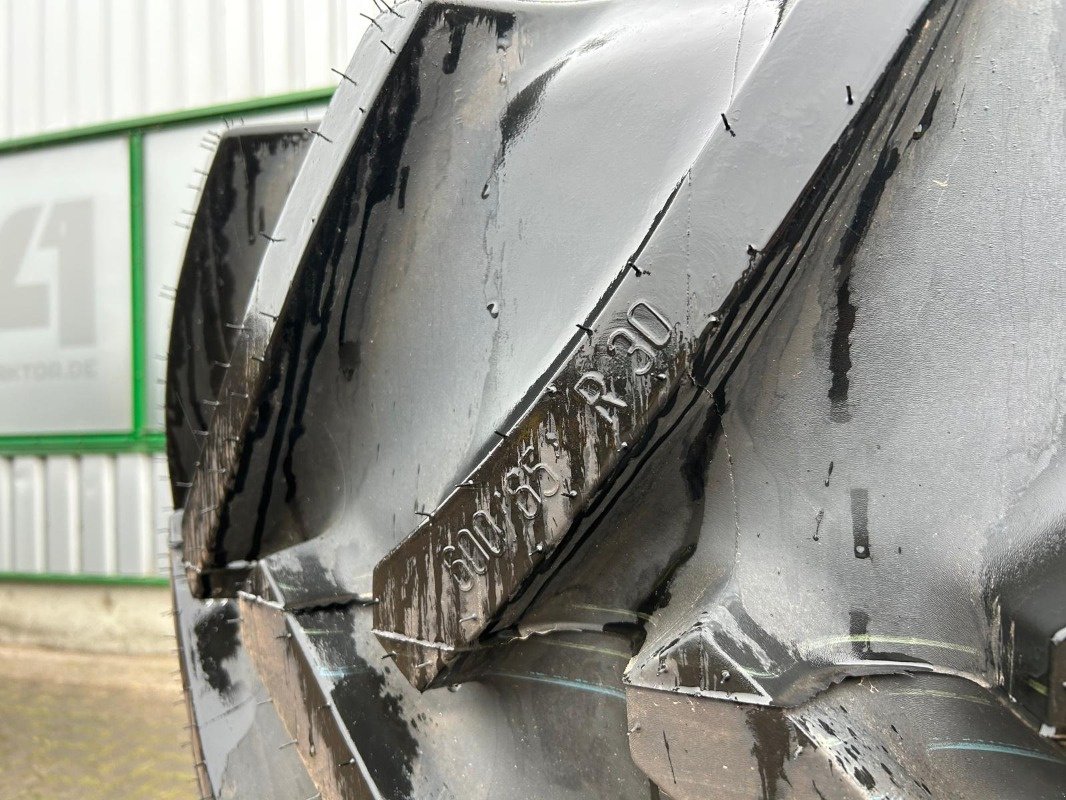 Rad des Typs Mitas 710/70R42 + 600/65R30 SST Kompletträder, Neumaschine in Sittensen (Bild 5)