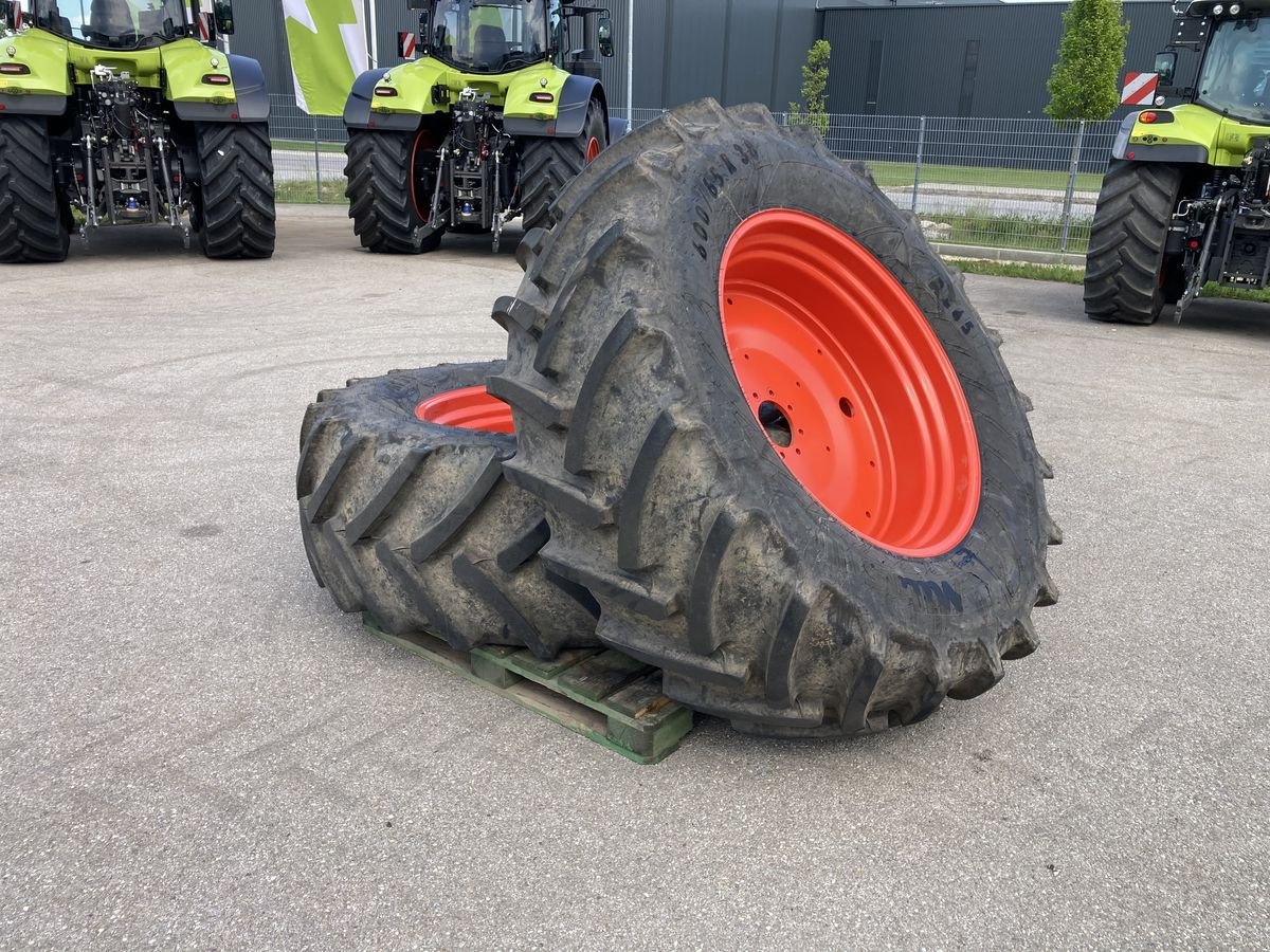 Rad des Typs Mitas AC 65 600/65R38, Gebrauchtmaschine in Mistelbach (Bild 1)