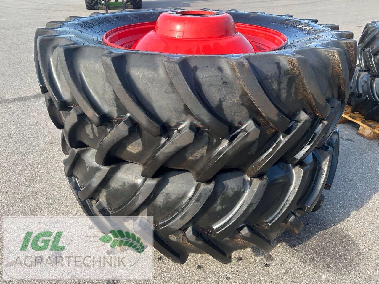 Rad des Typs Mitas Fendt Vario 313, Gebrauchtmaschine in Nabburg (Bild 3)