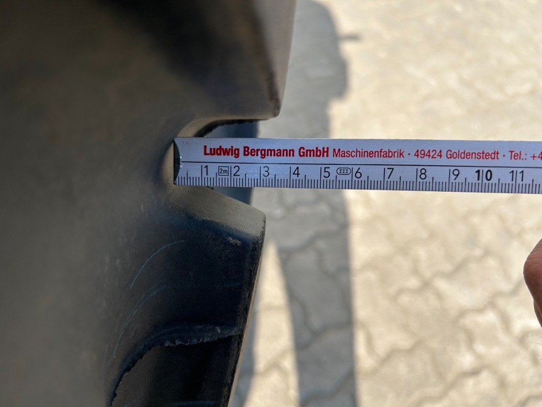 Rad des Typs Mitas Kompletträder 540/65R38 + 480/65R24, Neumaschine in Sittensen (Bild 5)