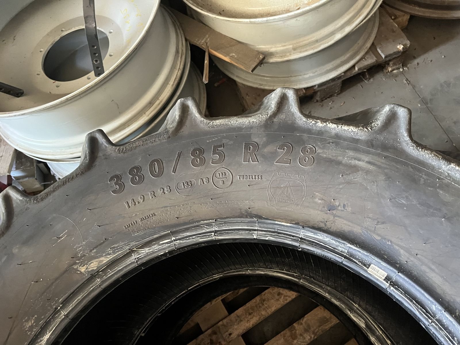 Rad del tipo Mitas Mitas 380 85 28, Vorführmaschine In Harmannsdorf (Immagine 1)