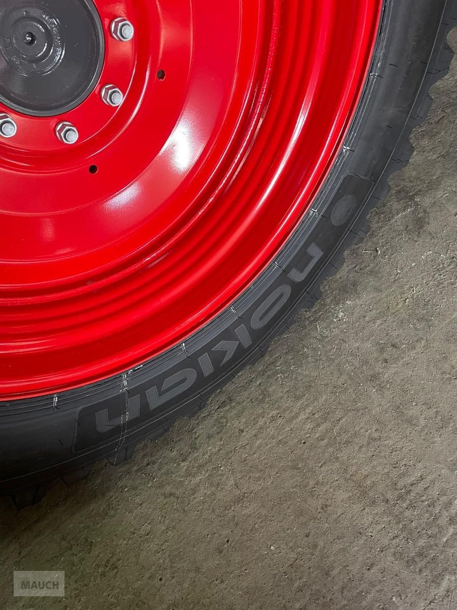 Rad del tipo Nokian 480/80 R38 + 400/80 R28 Kompletträder Fendt 500, Gebrauchtmaschine In Burgkirchen (Immagine 1)