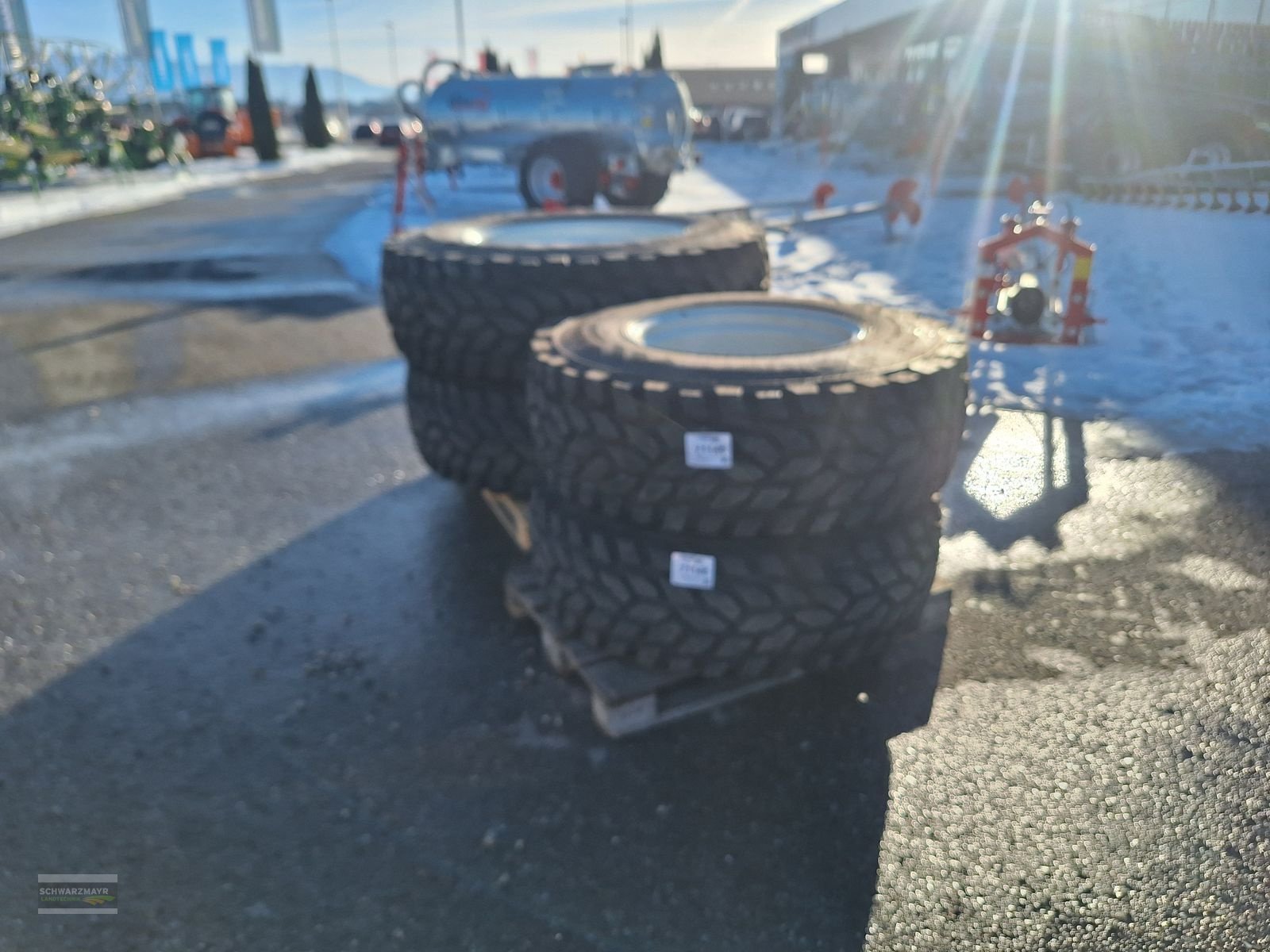 Rad типа Nokian 480/80R34+400/80R24 Kompletträder, Neumaschine в Gampern (Фотография 9)