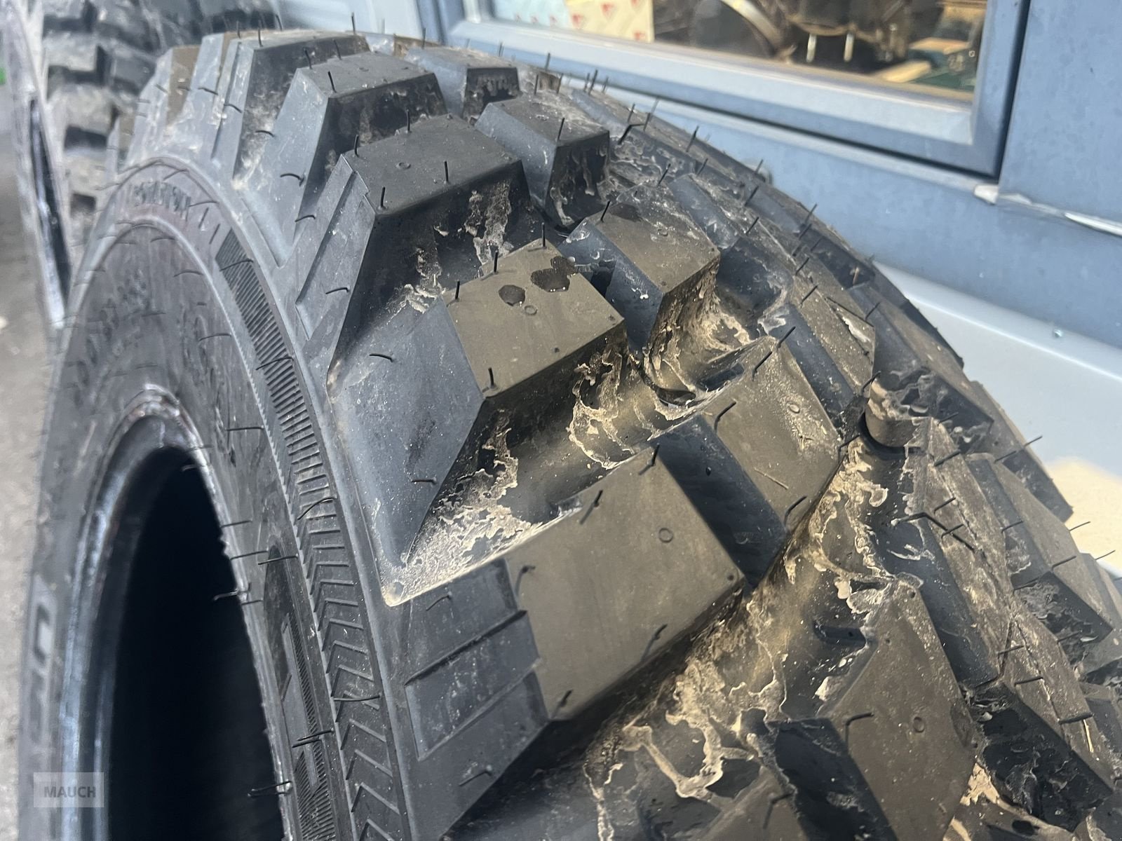 Rad a típus Nokian Reifen 400/80R28, 1 Paar, Neumaschine ekkor: Eben (Kép 4)
