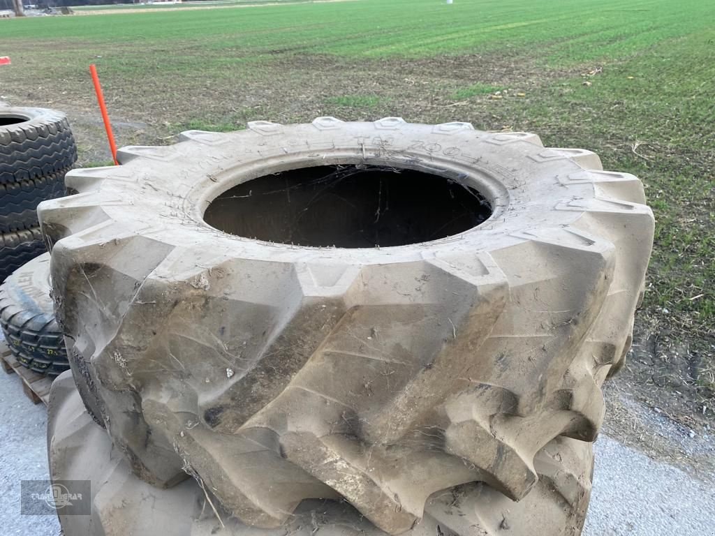 Rad Türe ait Pirelli 420/70R24 Pirelli, Gebrauchtmaschine içinde Rankweil (resim 1)