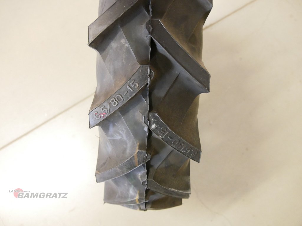 Rad des Typs Pirelli 6.50/80-15 69209013 Bertolini 418S, Neumaschine in Eberfing (Bild 5)