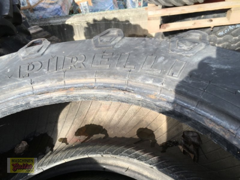 Rad van het type Pirelli Pirelli 260/80R20, Gebrauchtmaschine in Kötschach (Foto 3)