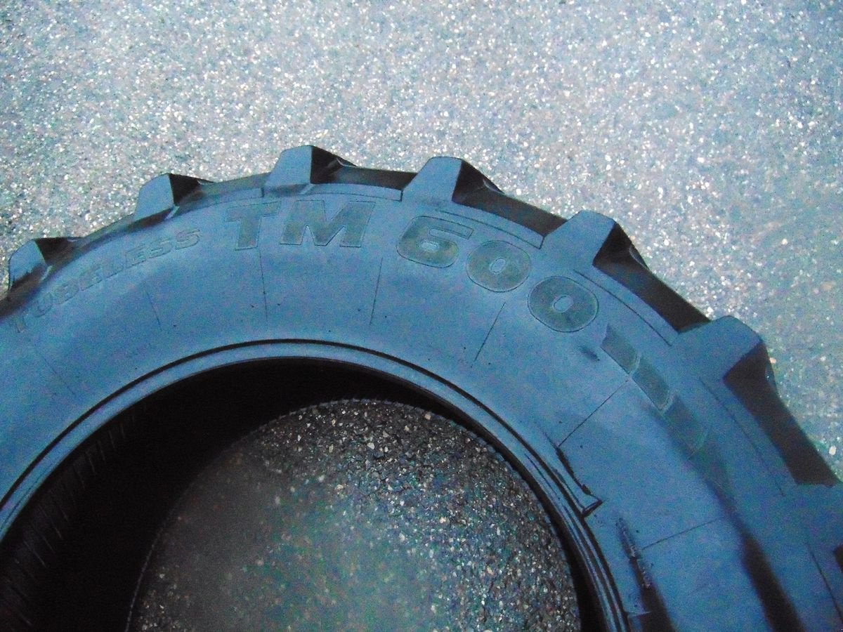 Rad типа Pirelli TM 600, 520/85 R38, Gebrauchtmaschine в Neukirchen am Walde  (Фотография 3)