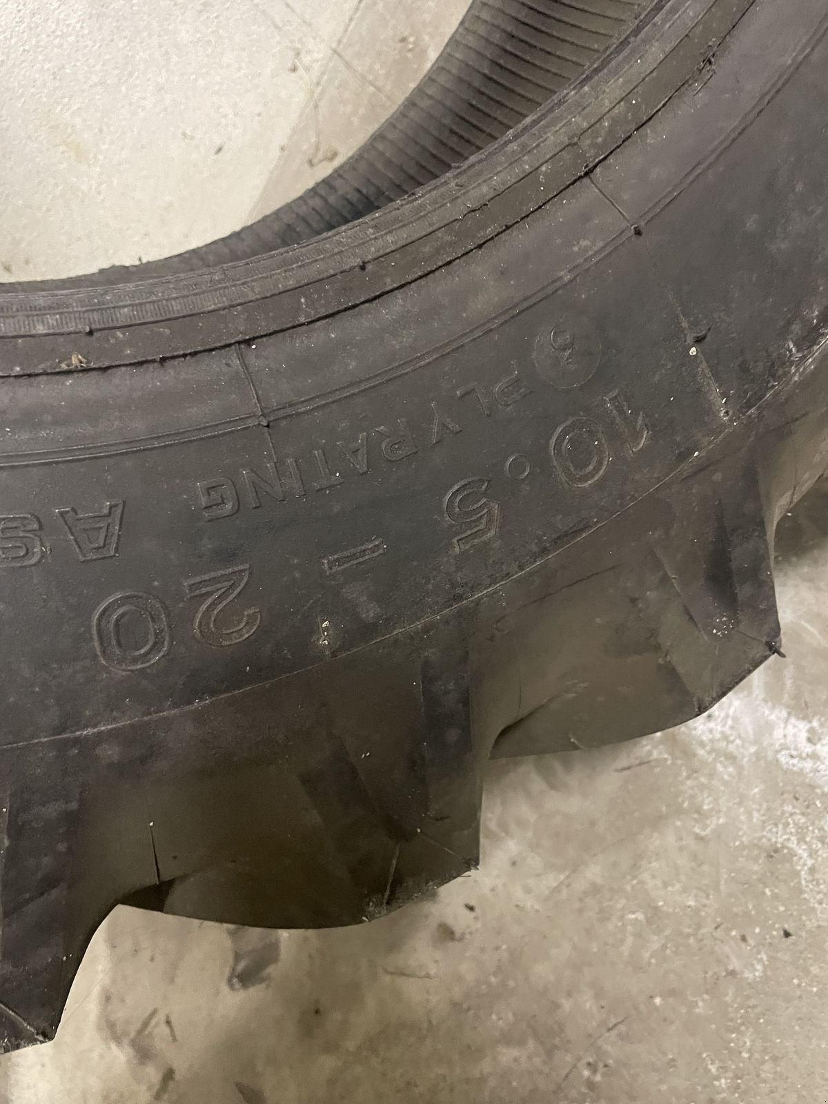 Rad typu Semperit 10.5-20, Gebrauchtmaschine w Adnet (Zdjęcie 2)