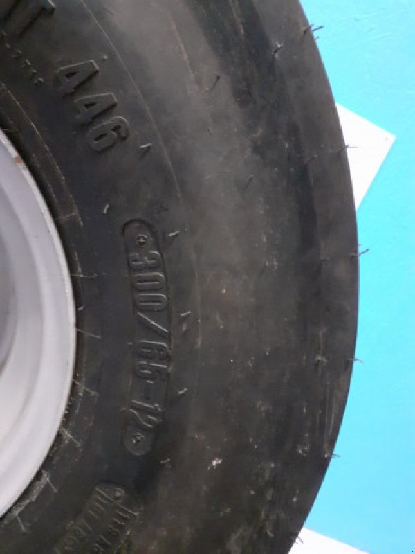 Rad типа Sonstige 12"   300/65-12, Gebrauchtmaschine в Hemmet (Фотография 4)