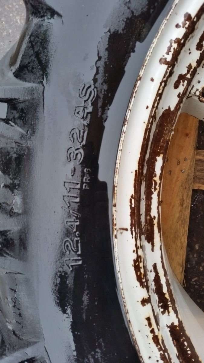 Rad des Typs Sonstige 12.4-32, Gebrauchtmaschine in Arnreit (Bild 3)