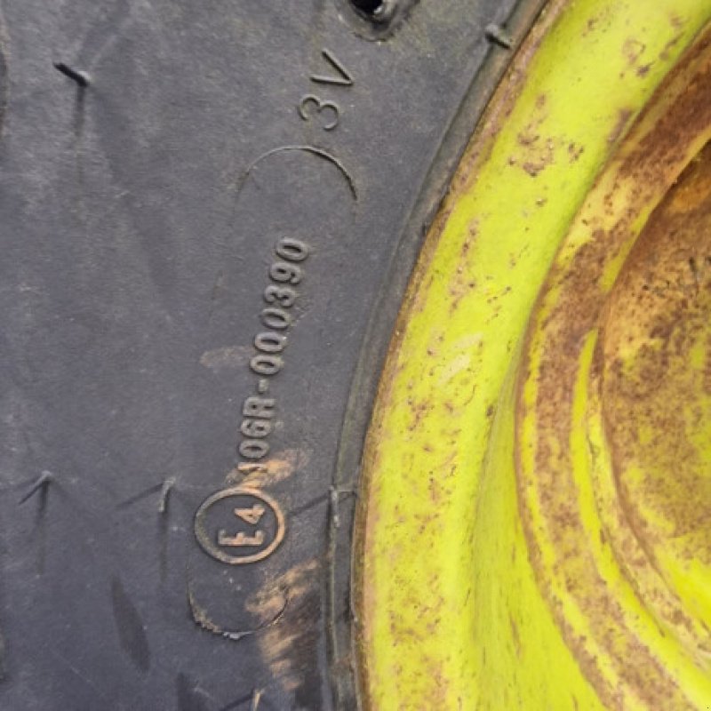 Rad des Typs Sonstige 15.3"   300/80-15.3, Gebrauchtmaschine in Hemmet (Bild 7)