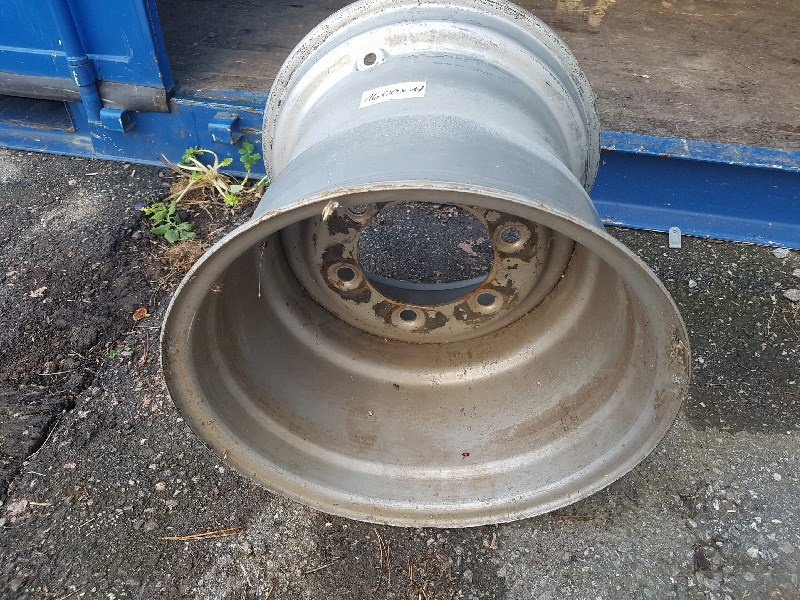 Rad типа Sonstige 16.00x17 Felge, Gebrauchtmaschine в Chur (Фотография 4)