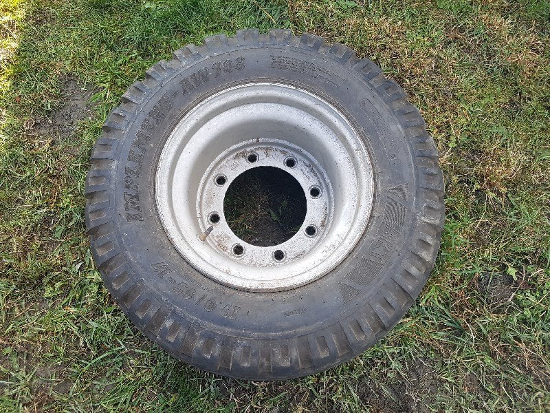 Rad des Typs Sonstige 19.0/45 R17 Rad 8 Loch, Gebrauchtmaschine in Chur (Bild 1)