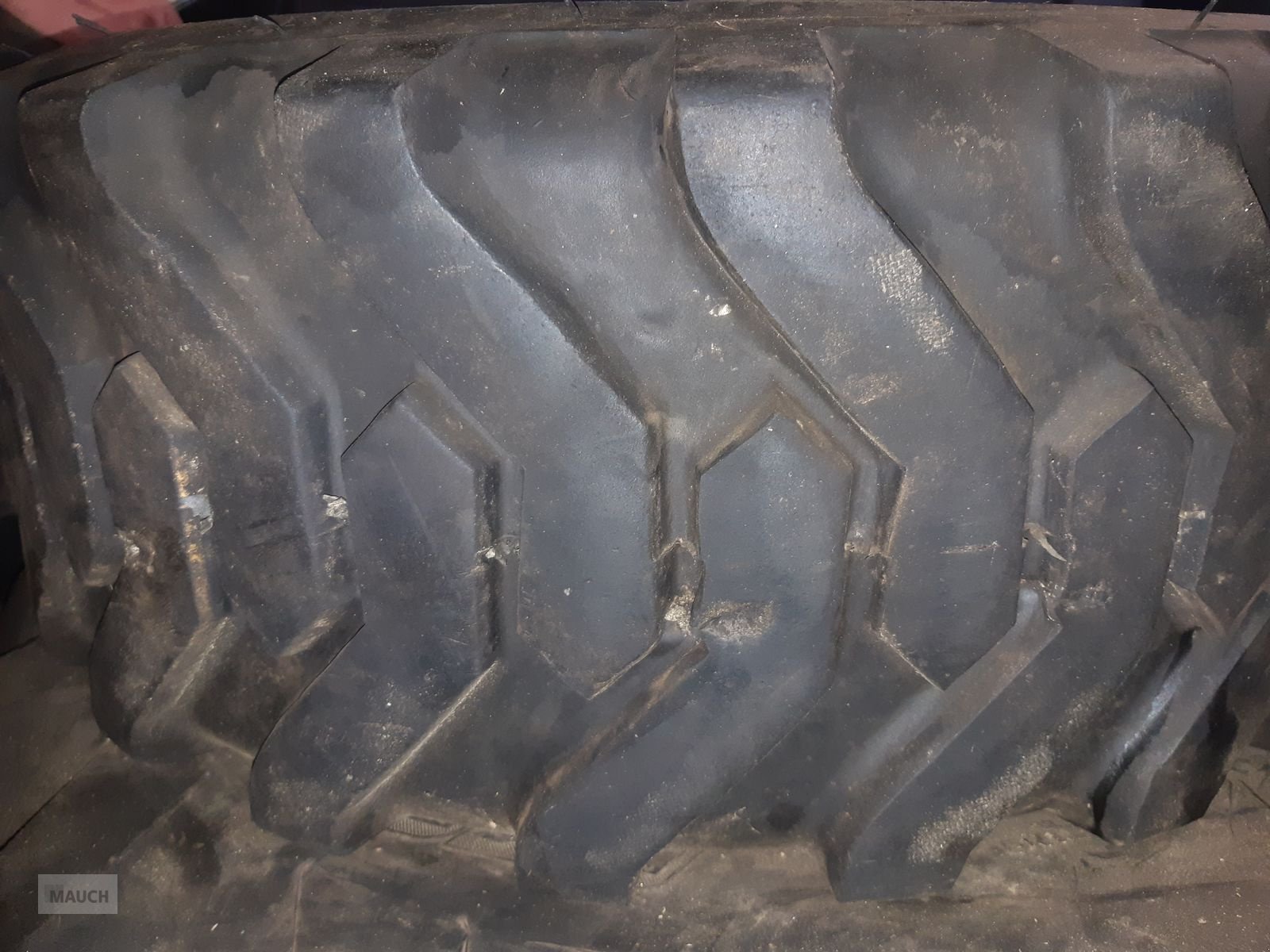 Rad del tipo Sonstige 1x 10.0-16.5 NHS Titan TRAC LOADER, Gebrauchtmaschine In Burgkirchen (Immagine 1)