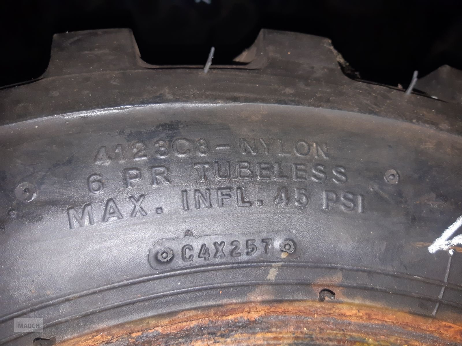 Rad del tipo Sonstige 1x 10.0-16.5 NHS Titan TRAC LOADER, Gebrauchtmaschine In Burgkirchen (Immagine 5)