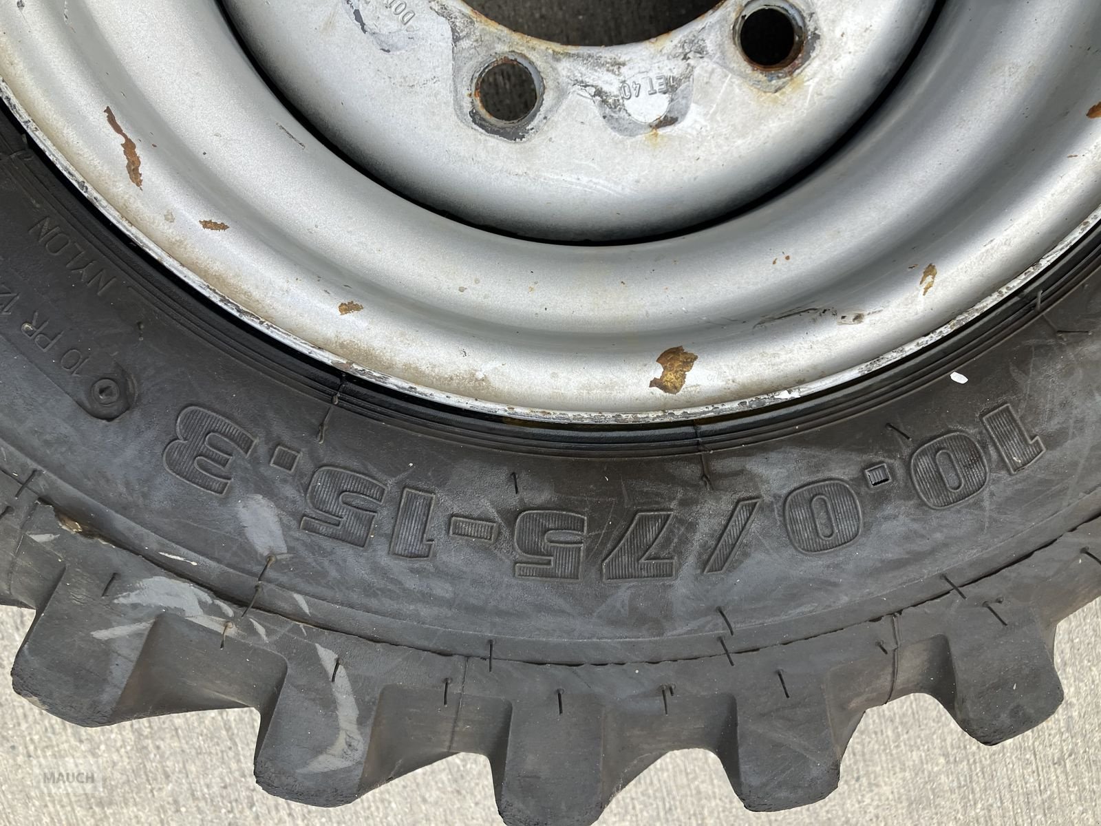 Rad del tipo Sonstige 1x 10.0/75-15.3 Mitas, Gebrauchtmaschine en Burgkirchen (Imagen 4)