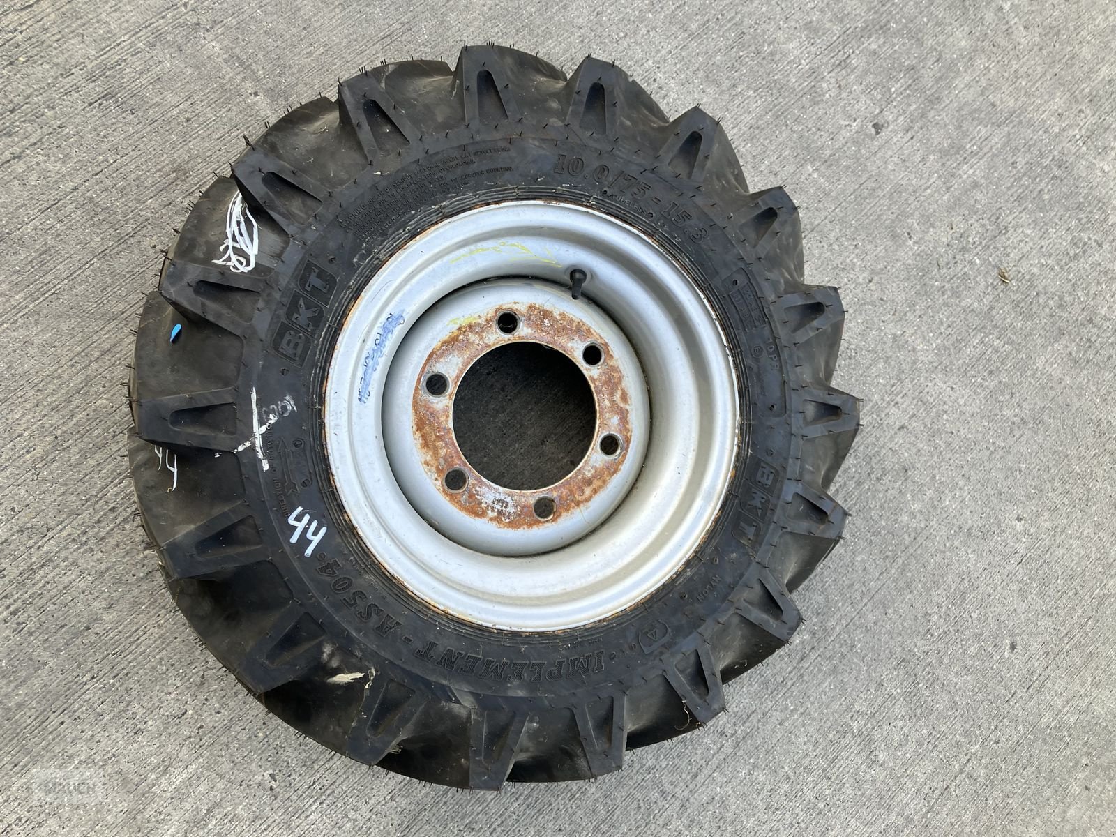 Rad типа Sonstige 1x 10.75-15.3 BKT Implement, Gebrauchtmaschine в Burgkirchen (Фотография 5)