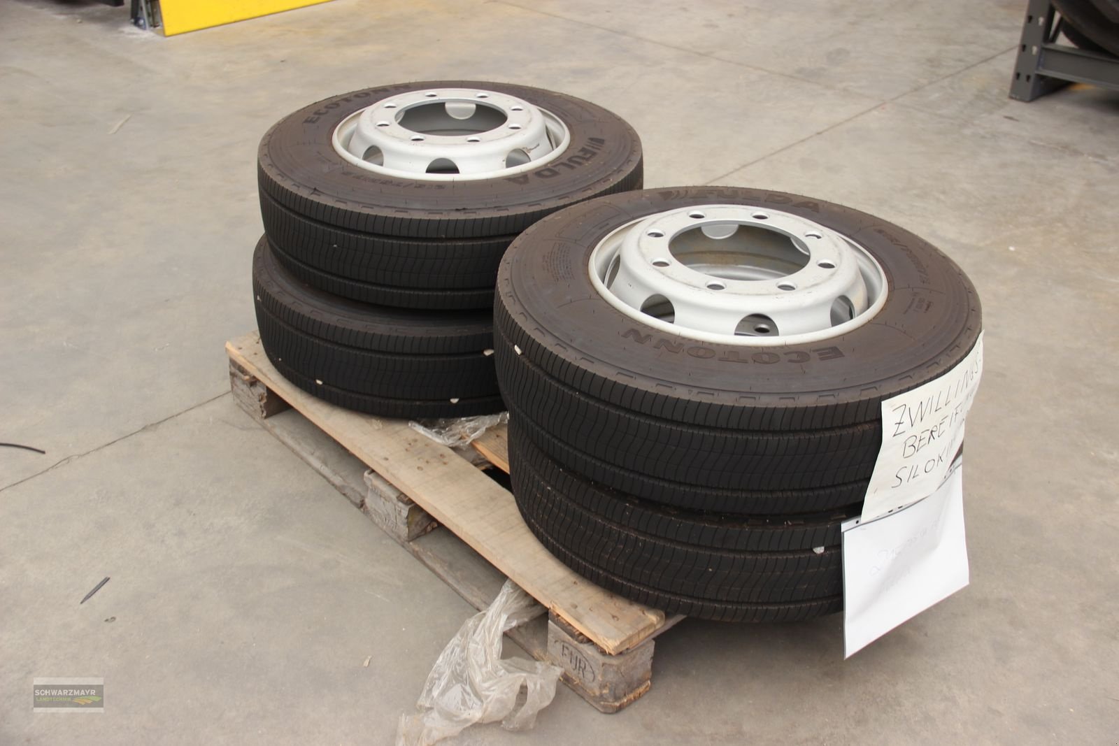 Rad des Typs Sonstige 215/75-17,5, Vorführmaschine in Aurolzmünster (Bild 5)