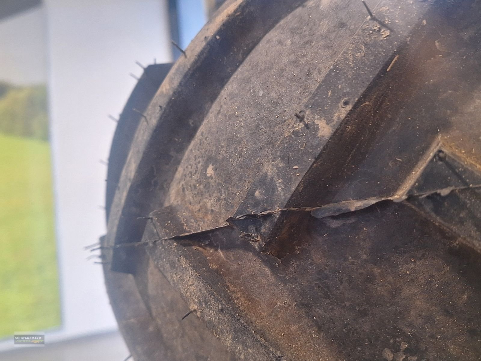 Rad des Typs Sonstige 23x8.50-12 AS, Neumaschine in Gampern (Bild 4)