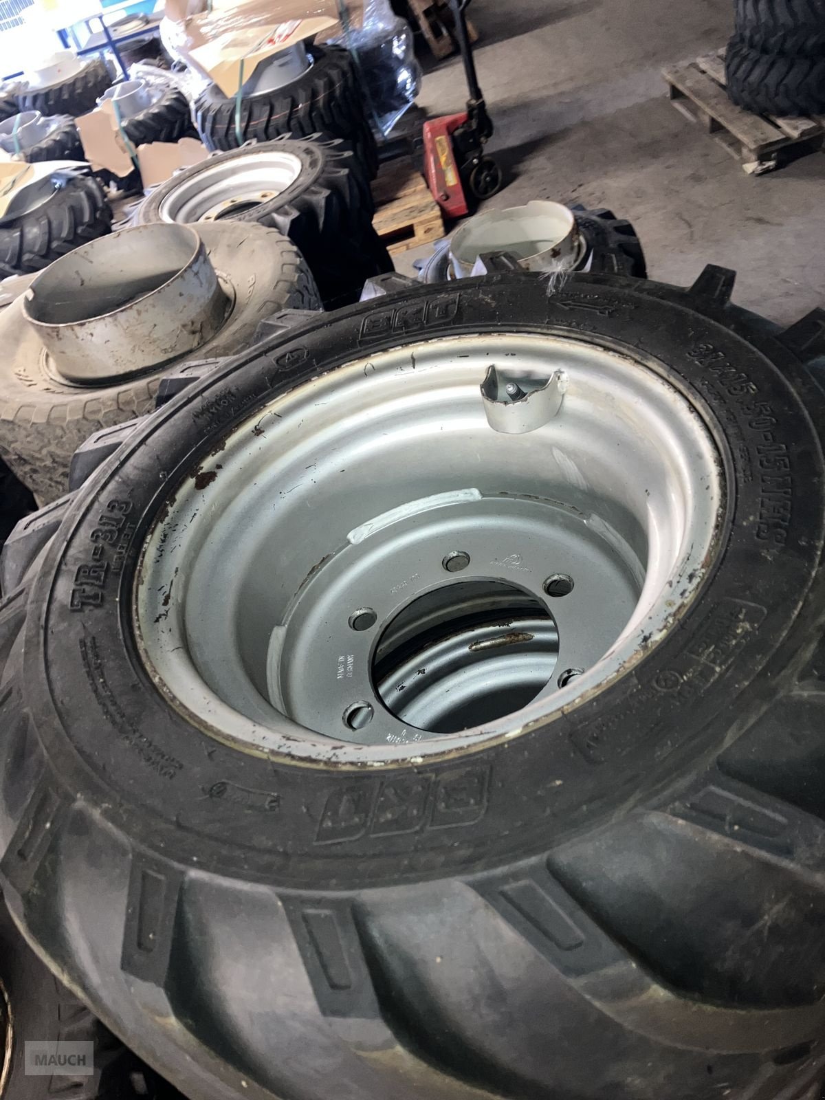 Rad a típus Sonstige 2x 31x15.50-15 TR 313, Gebrauchtmaschine ekkor: Burgkirchen (Kép 4)