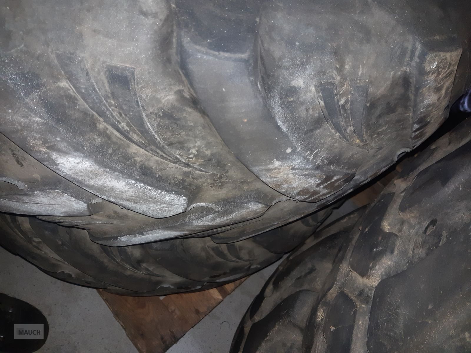 Rad del tipo Sonstige 2x 405 /70-R20 MPT BKT Multimax MP 513, Gebrauchtmaschine In Burgkirchen (Immagine 2)