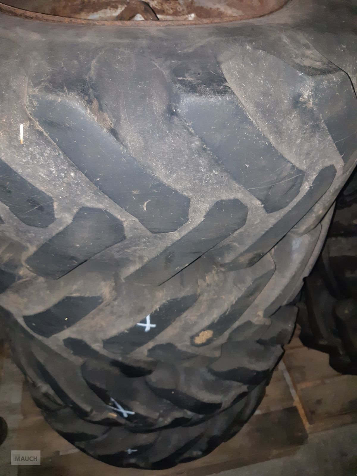 Rad Türe ait Sonstige 4x 10.0/75-15.3 AS Kompletträder, Gebrauchtmaschine içinde Burgkirchen (resim 7)