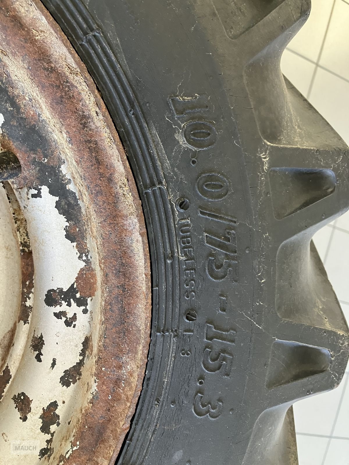 Rad типа Sonstige 4x 10.0/75-15.3 AS Kompletträder, Gebrauchtmaschine в Burgkirchen (Фотография 4)