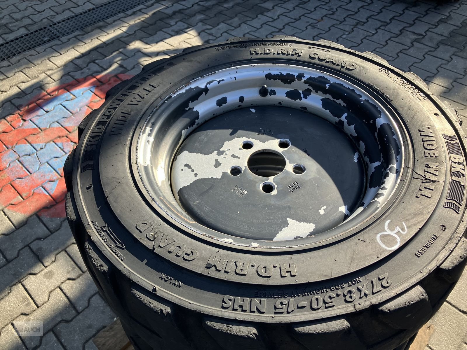 Rad от тип Sonstige 4x 27x8.50-15 NHS, Gebrauchtmaschine в Burgkirchen (Снимка 17)