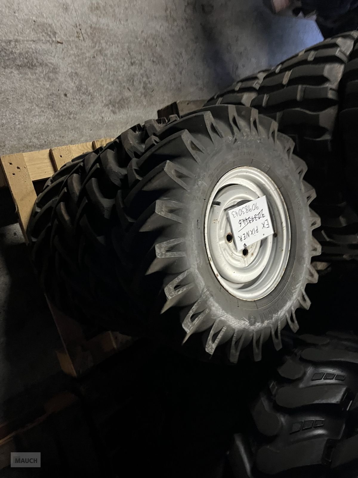 Rad a típus Sonstige 7.00-12AS 4 Loch 90%, Gebrauchtmaschine ekkor: Burgkirchen (Kép 3)