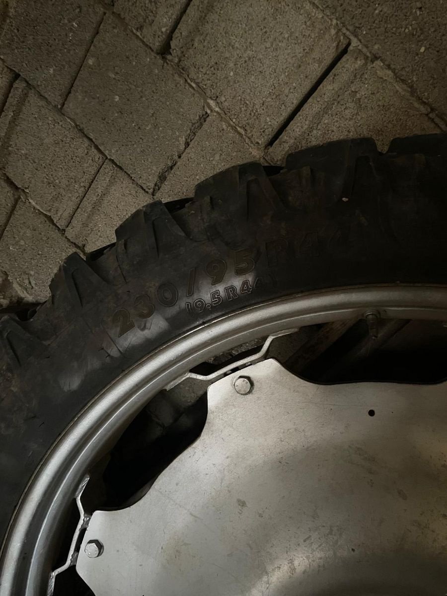 Rad Türe ait Sonstige 9.5 R44, Gebrauchtmaschine içinde Grund (resim 3)