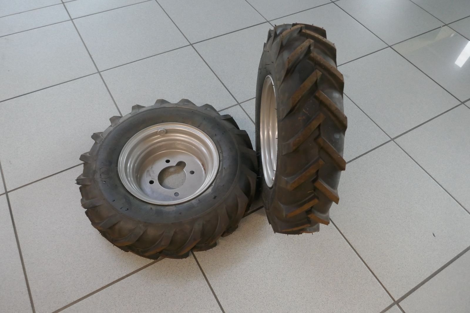 Rad typu Sonstige Aebi 5.00 - 10, Gebrauchtmaschine v Villach (Obrázek 5)