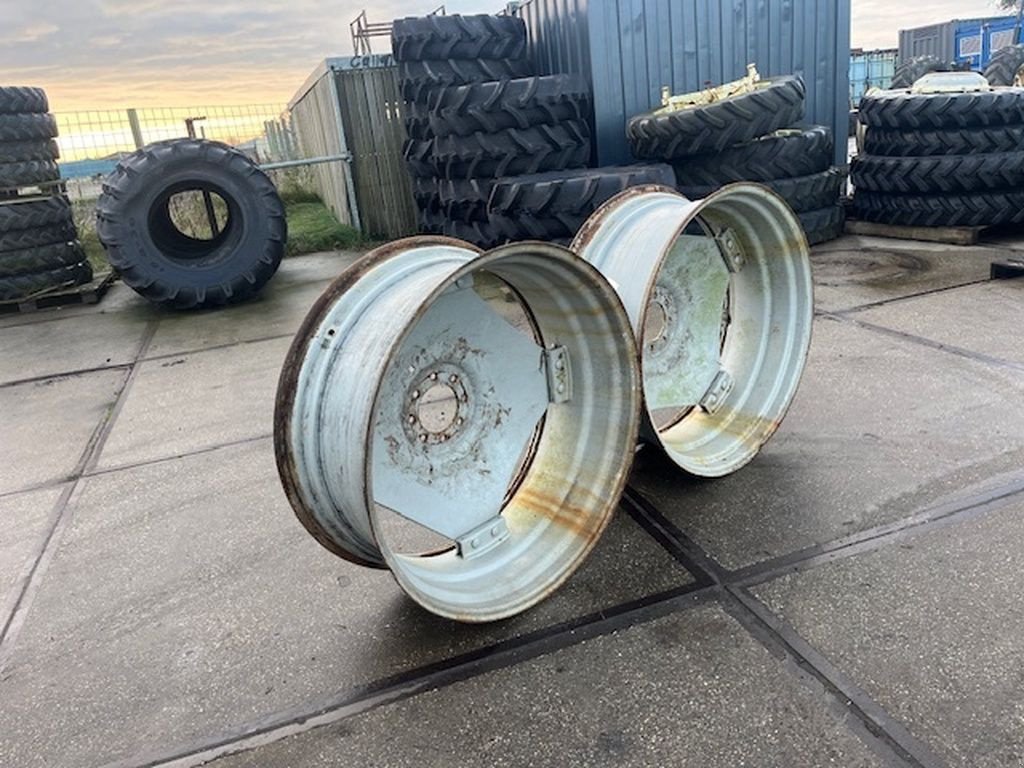 Rad des Typs Sonstige AGCO 15L38, Gebrauchtmaschine in Callantsoog (Bild 1)