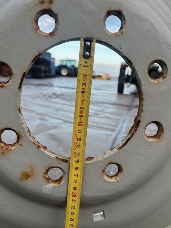 Rad des Typs Sonstige AGCO 15L38, Gebrauchtmaschine in Callantsoog (Bild 3)