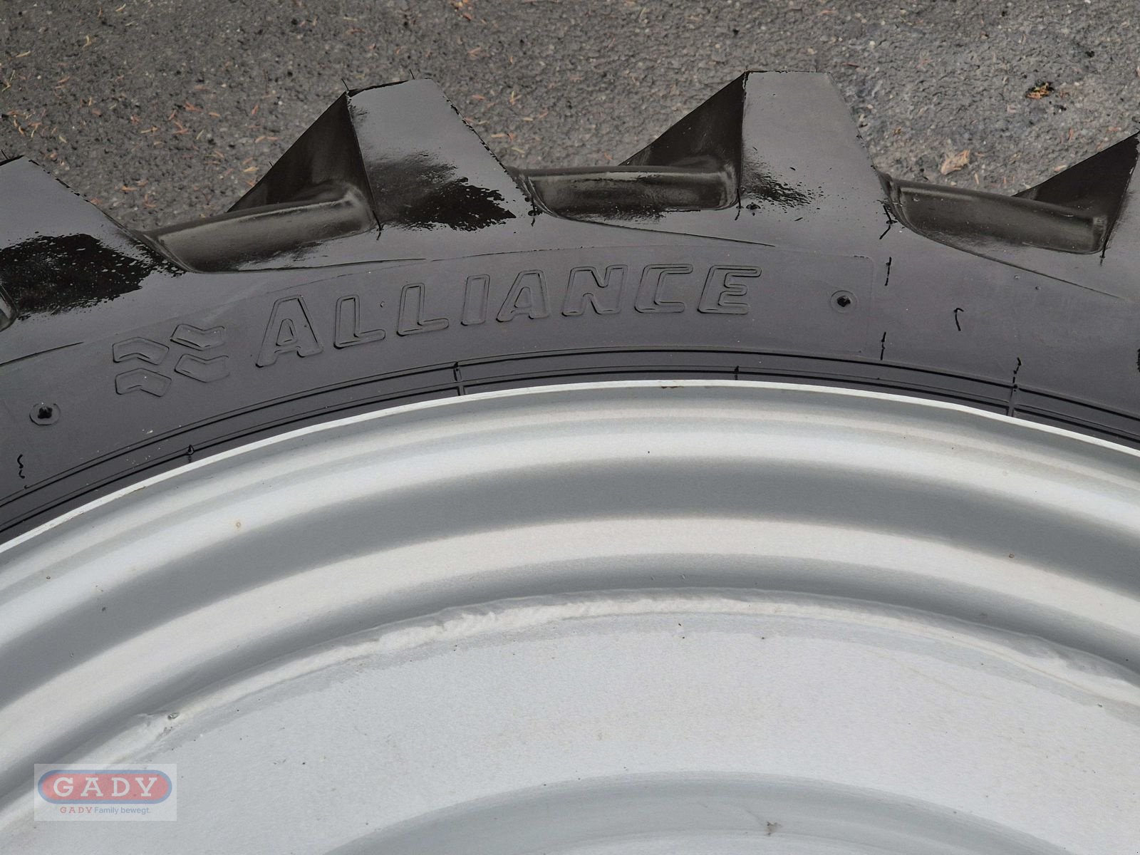 Rad des Typs Sonstige Aliance 340_85R46 &12.4 R32, Gebrauchtmaschine in Lebring (Bild 12)