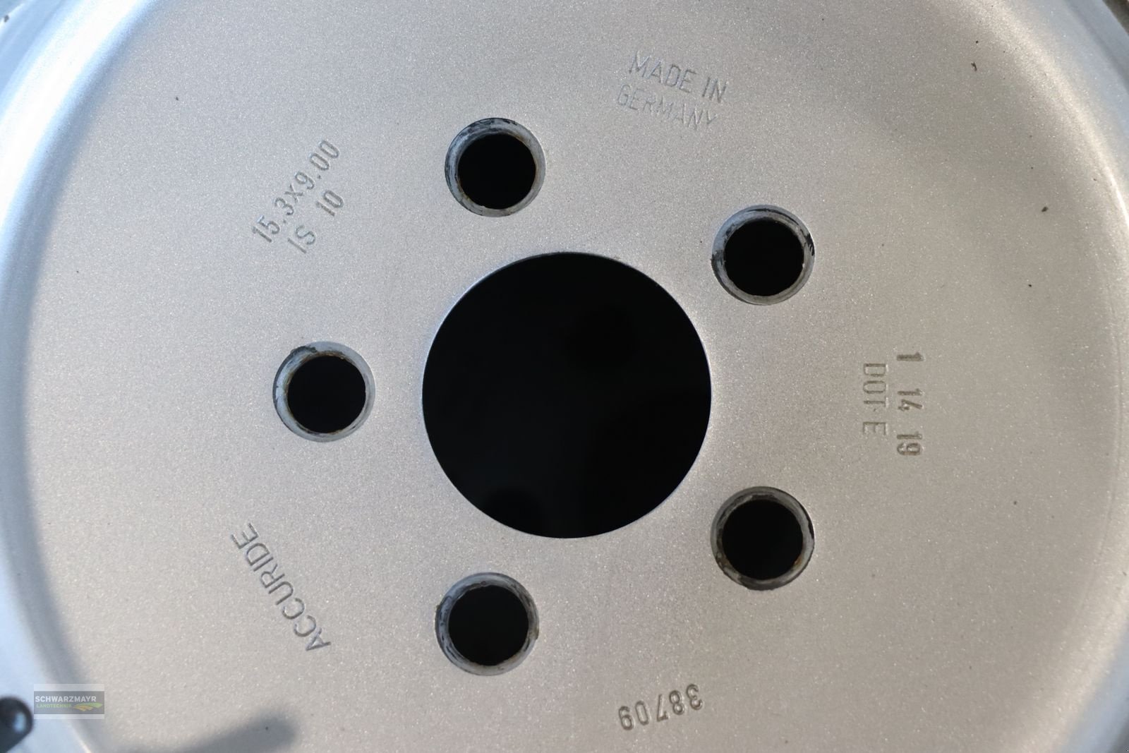 Rad des Typs Sonstige BKT 10.0/75-15,3 AS für Weidemann 1100 1200 1300, Vorführmaschine in Aurolzmünster (Bild 11)