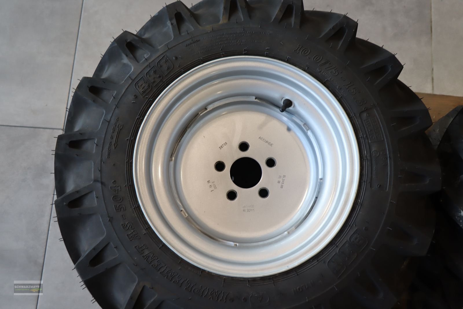 Rad Türe ait Sonstige BKT 10.0/75-15,3 AS, Vorführmaschine içinde Aurolzmünster (resim 10)