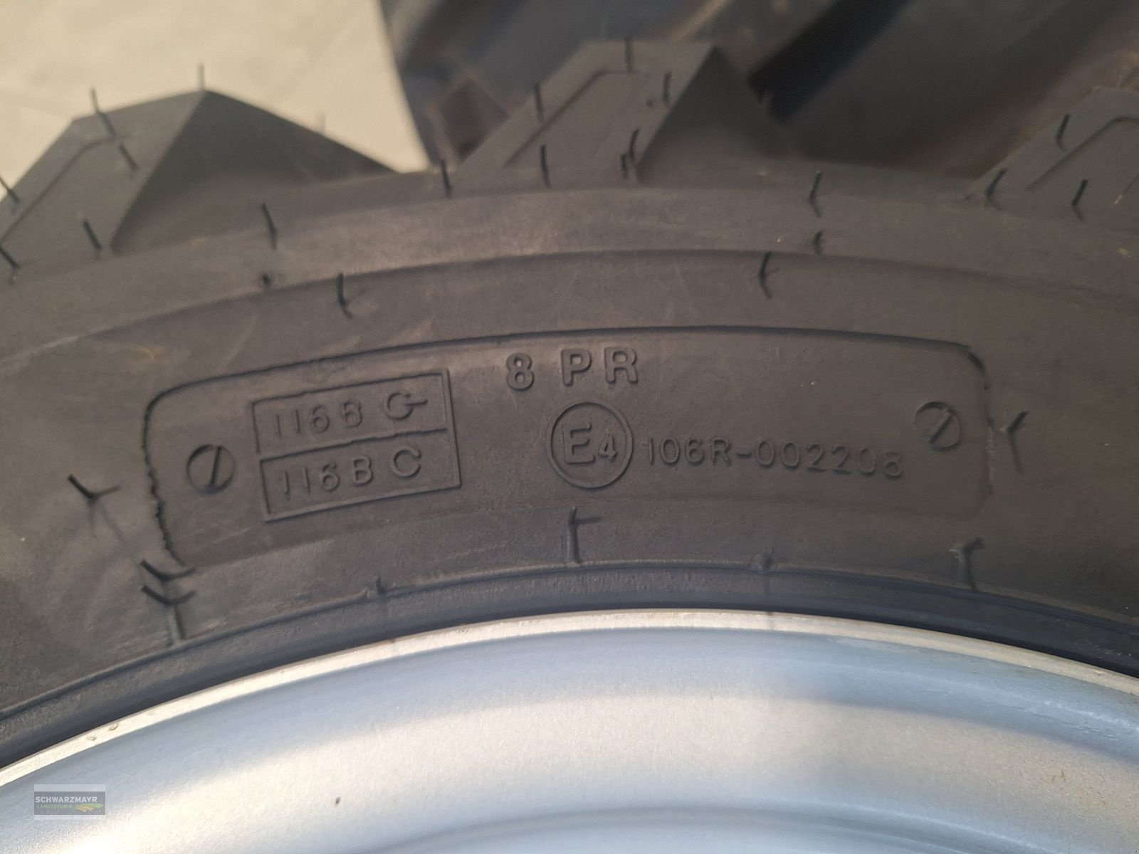 Rad Türe ait Sonstige BKT 31x15.50-15 AS TR313, Neumaschine içinde Gampern (resim 7)