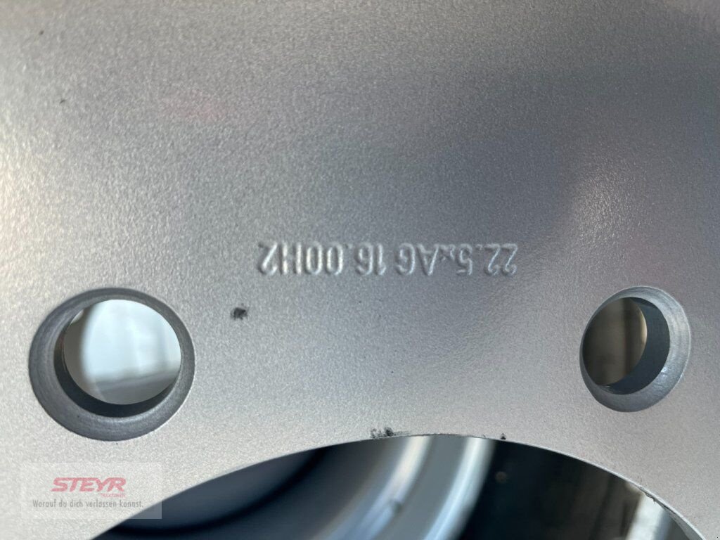 Rad des Typs Sonstige BKT Komplettrad 4 Stk 560/45R22.5 FL630, Gebrauchtmaschine in Kilb (Bild 2)