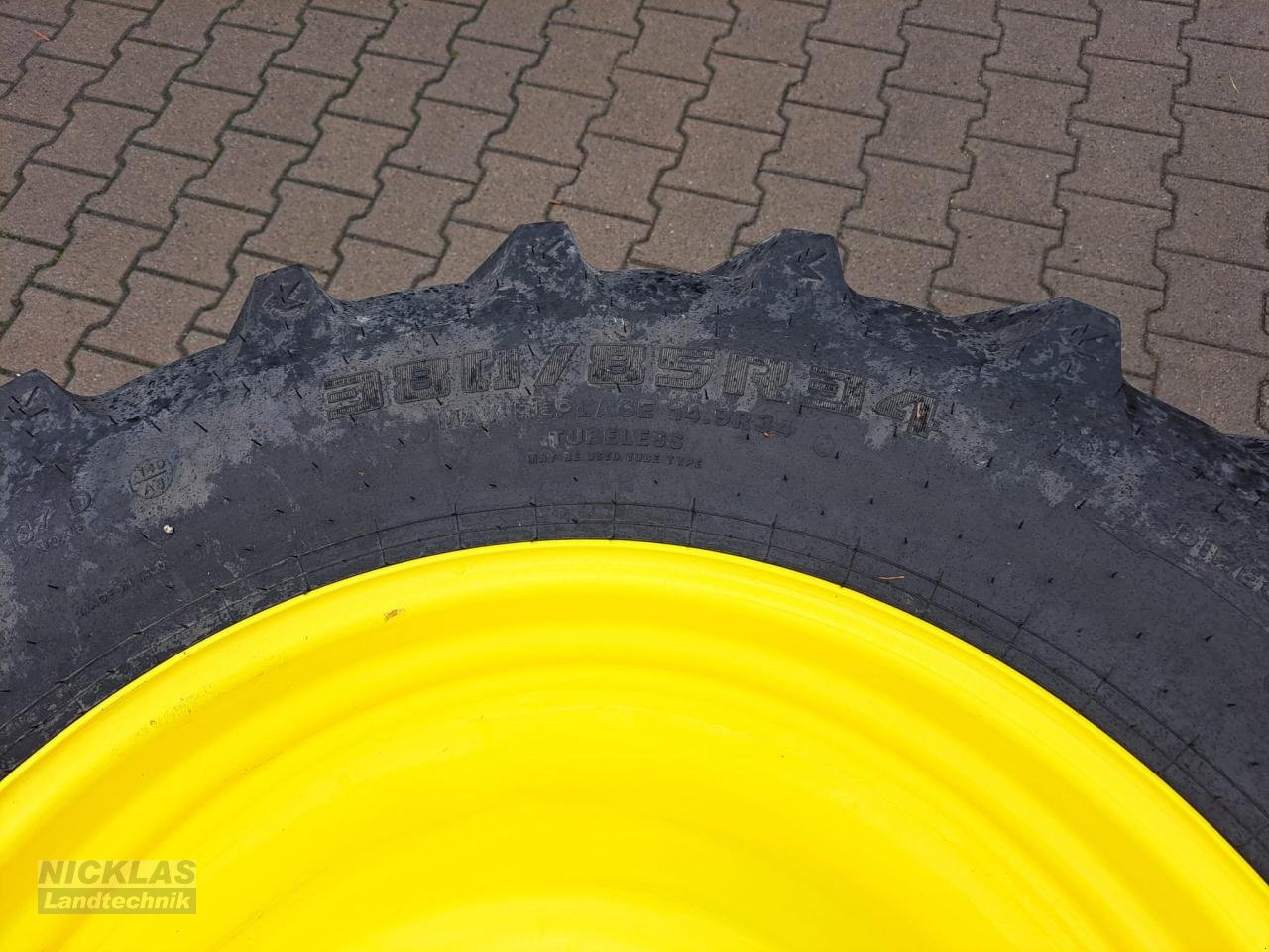 Rad des Typs Sonstige CEAT 380/85R34 + 380/90R50, Gebrauchtmaschine in Schirradorf (Bild 10)