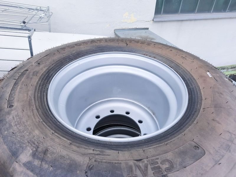 Rad des Typs Sonstige Ceat 700/50-22,5 Räder Flotation T422 TL 16PR, Neumaschine in St. Marienkirchen (Bild 4)